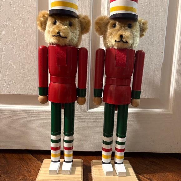 NEW RARE 2-pack 18" Hudson’s Bay Company HBC Stripes Nutcracker Multistripes - Picture 2 of 16